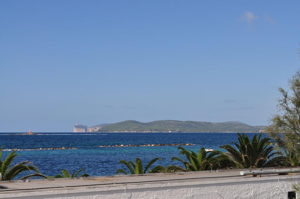 Residence Buganvillea Alghero Eksteriør bilde